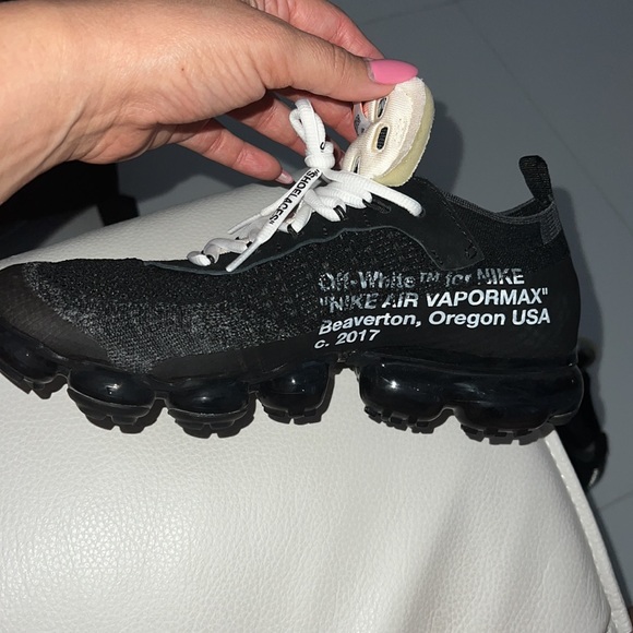 2017 off-White x Air VaporMax ‘The Ten’ size 9 - Picture 7 of 11